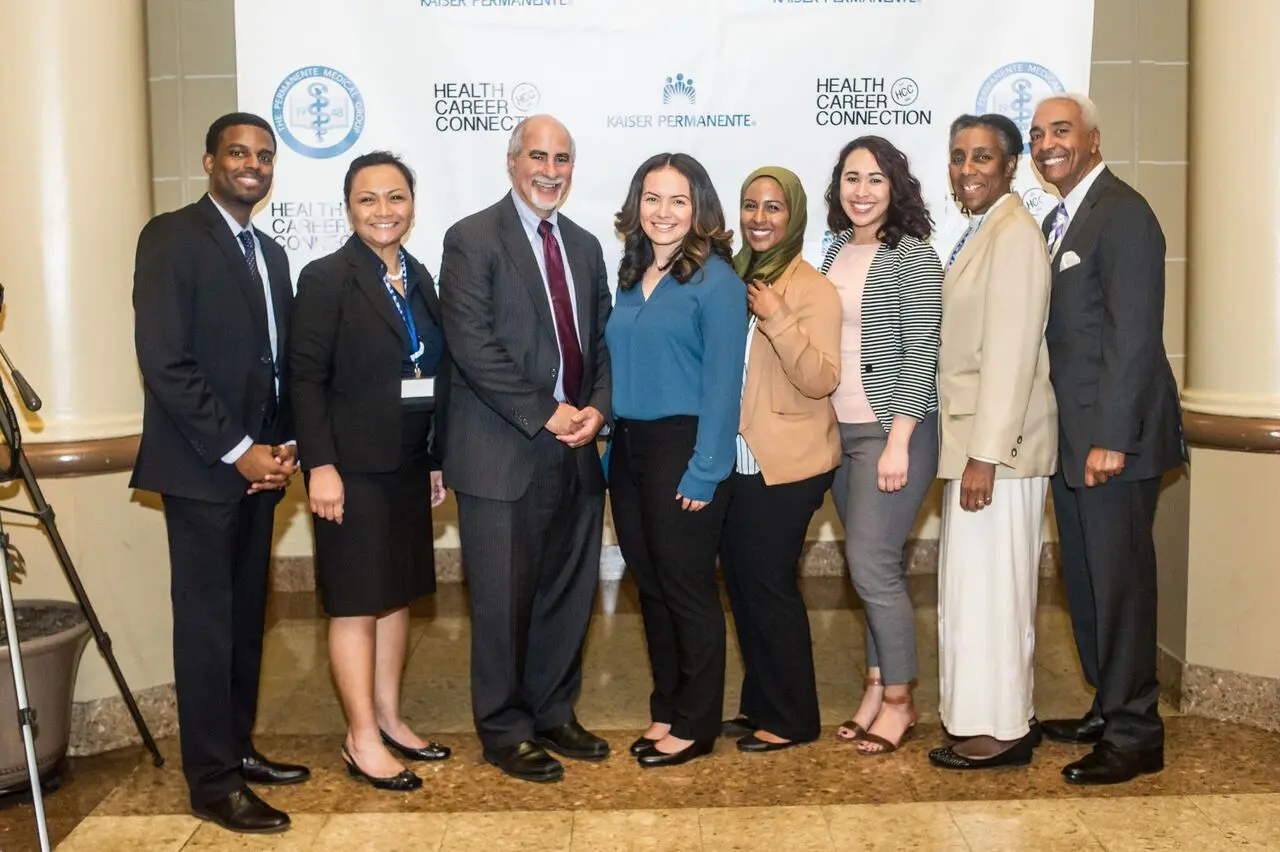 8team_photo_hccteamphoto2016alumniconference Vanessaflores